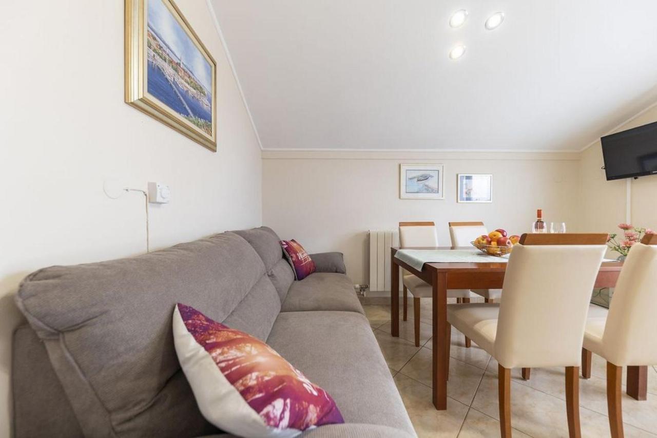 Apartments Mira Задар Екстериор снимка