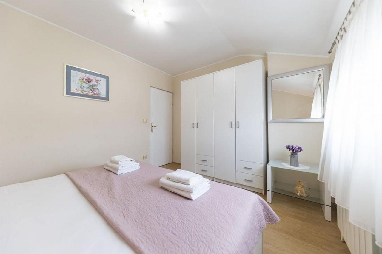 Apartments Mira Задар Екстериор снимка
