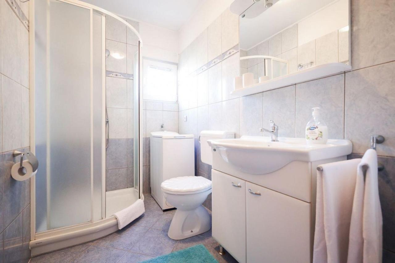 Apartments Mira Задар Екстериор снимка
