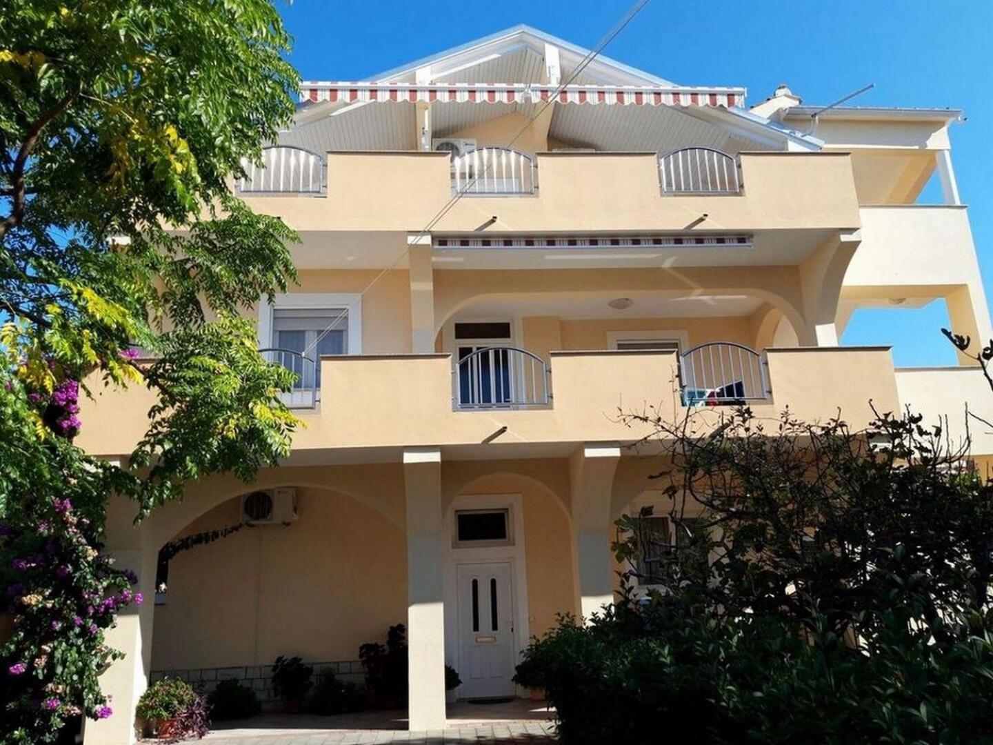 Apartments Mira Задар Екстериор снимка