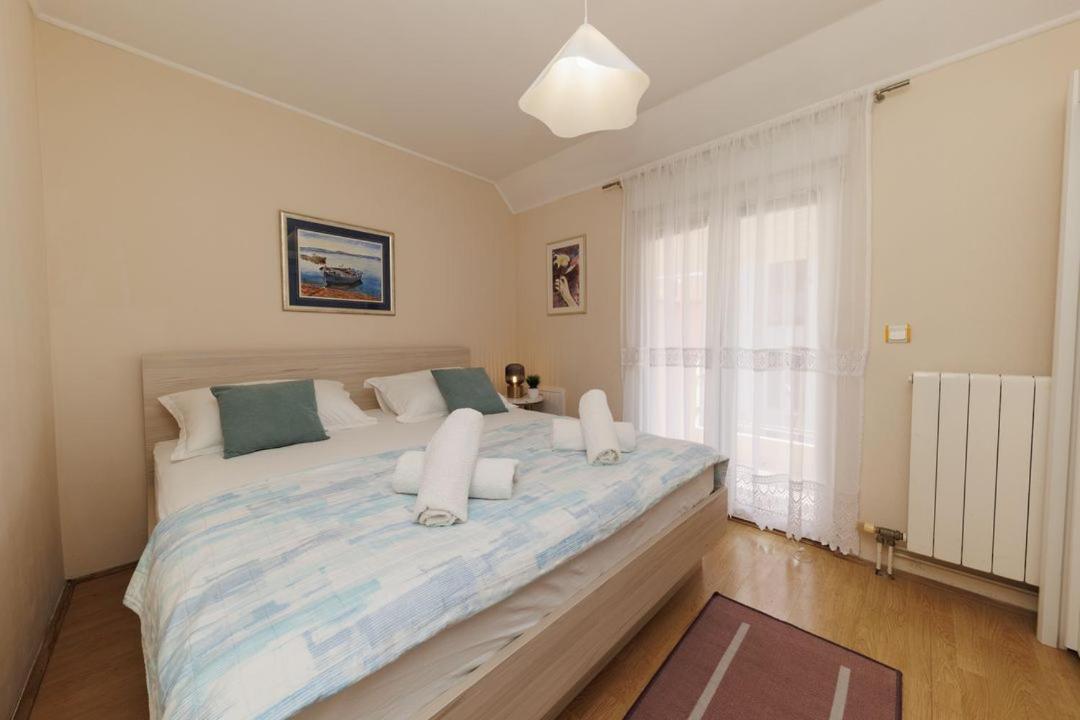 Apartments Mira Задар Екстериор снимка
